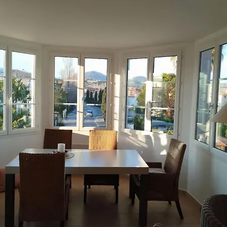 Charmante Maison T3 Parking, Clim, Front De Mer